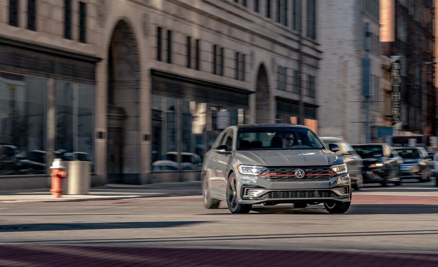  Volkswagen Jetta GLI 35th Anniversary 2019 года  (NA) (фото 43 из 44)